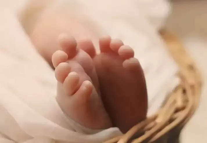 महाराष्ट्र: बेटी पैदा हुई तो व्यक्ति ने अस्पताल में मचाया उत्पात