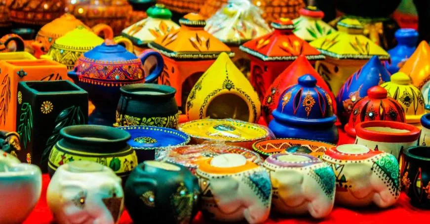 ग्रेट इंडियन फ्ली की प्रदर्शनी व सेल में छाए कला के अनूठे रंग