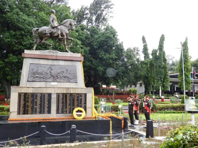 मराठा लाइट इन्फैंट्री रेजिमेंटल सेंटर ने कारगिल युद्ध विजय की 25वीं वर्षगांठ मनाई